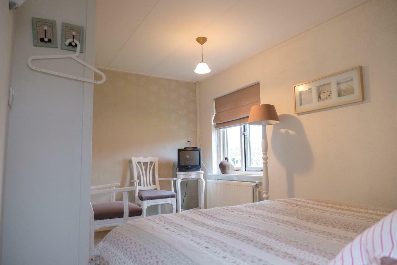 Oes-Tilber Bed & Breakfast Zweeloo Luaran gambar